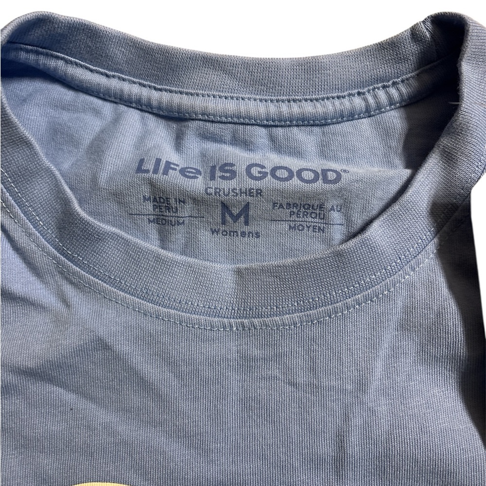 NWT - Life Is Good - Blue Graphic T-Shirt with Heart Design - Picture 2 of 4